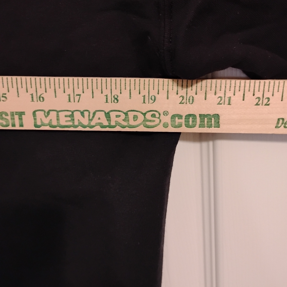 LIL LOTUS Rapper Musician Black Graphic Sweatshirt Sz M - Picture 7 of 8